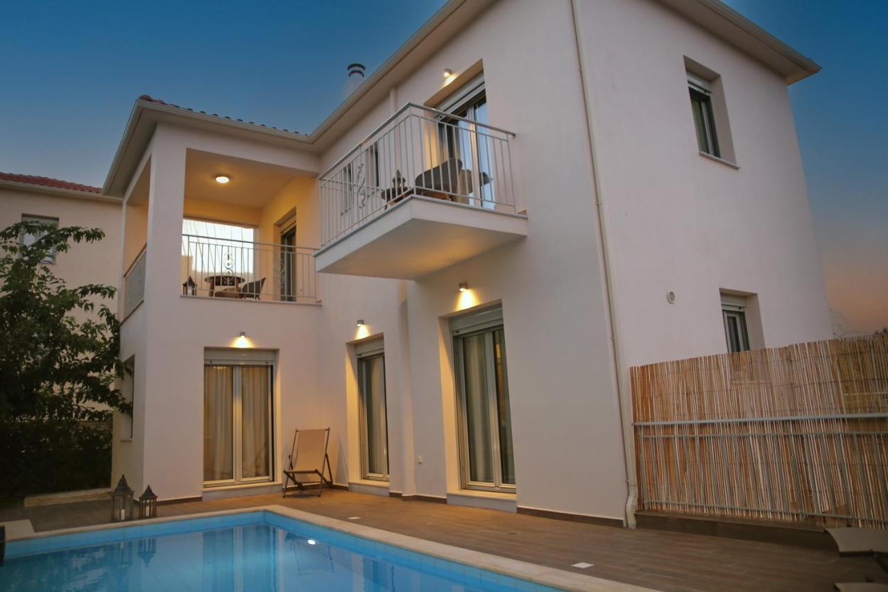 Amarianos Villas Agia Efimia Exterior photo