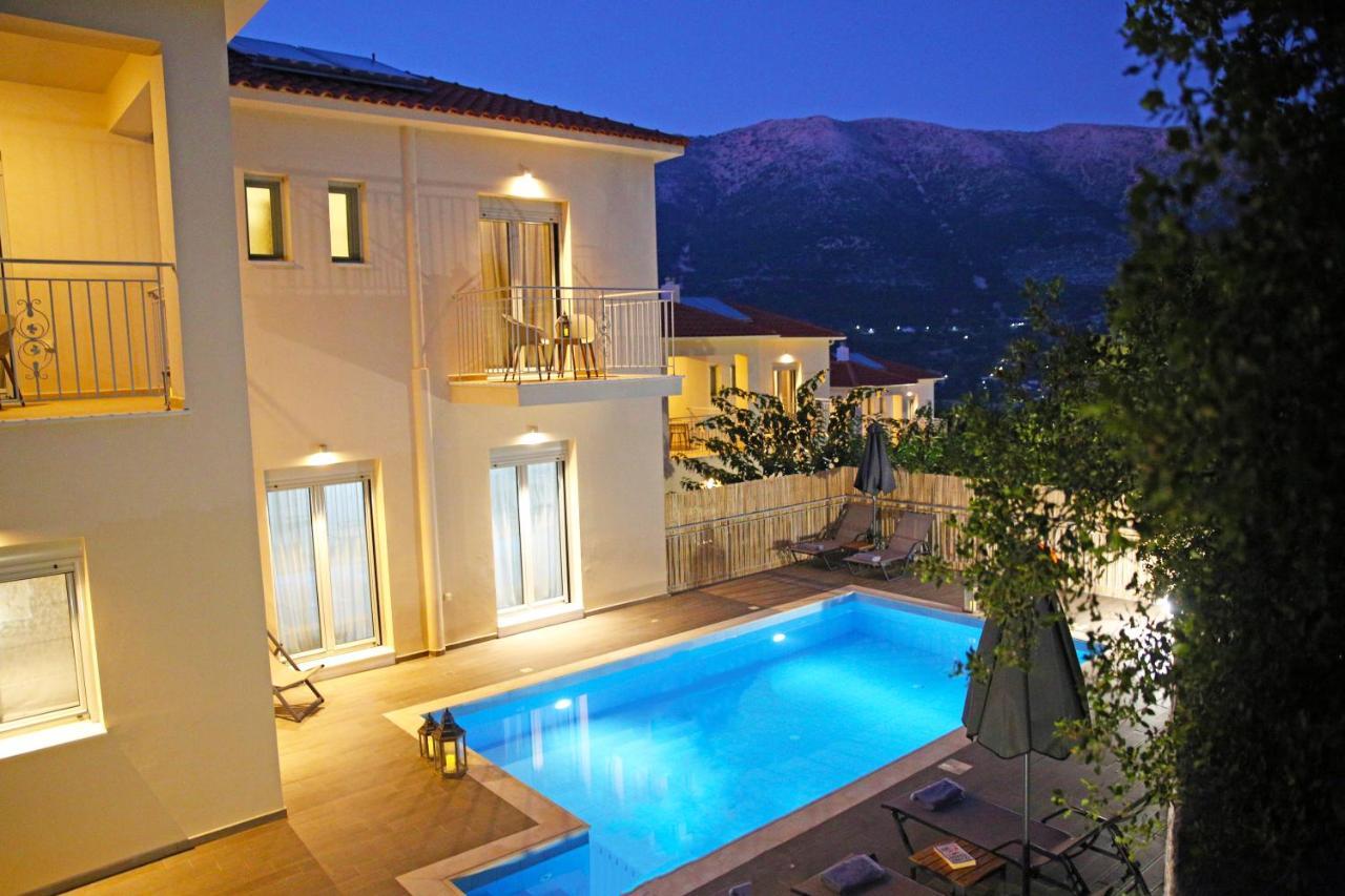 Amarianos Villas Agia Efimia Exterior photo