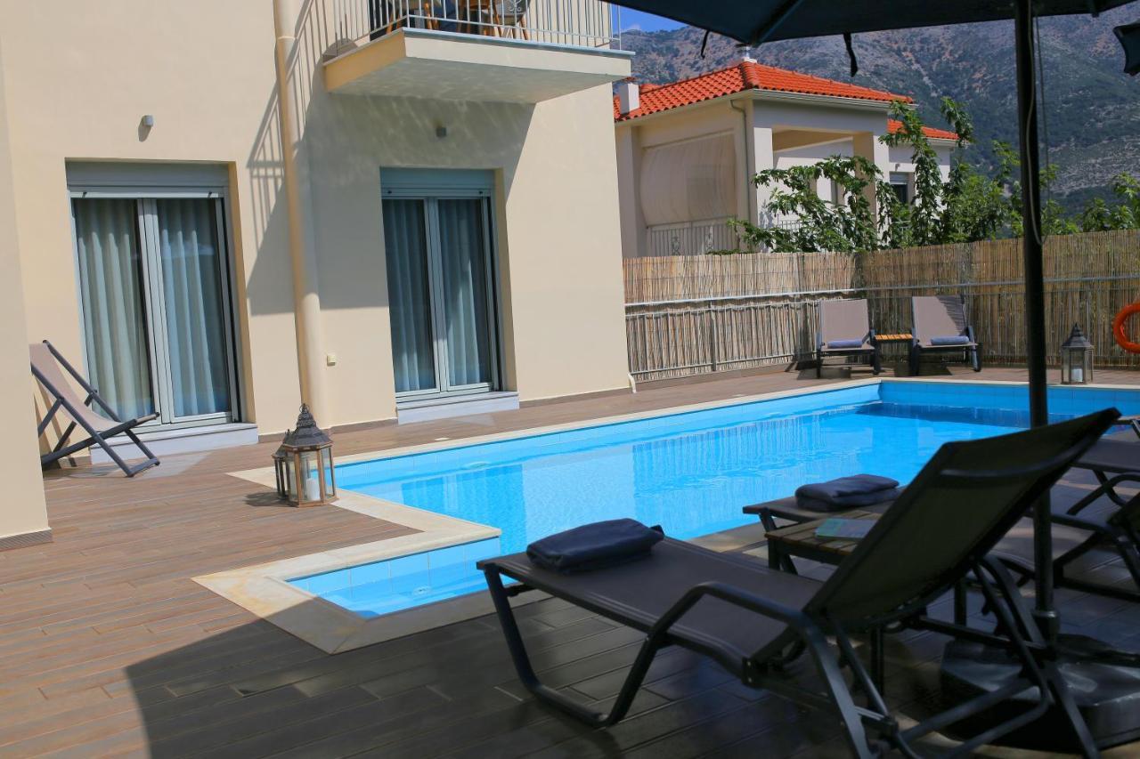 Amarianos Villas Agia Efimia Exterior photo